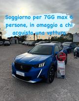 Peugeot 2008 BlueHDi 130 S&S EAT8 GT Line - Peugeot 2008 mit Diesel-Antrieb: Blau