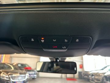 Mercedes-Benz E 200 d Limousine AMG-Line *Kamera*Totwinkel*SHZ