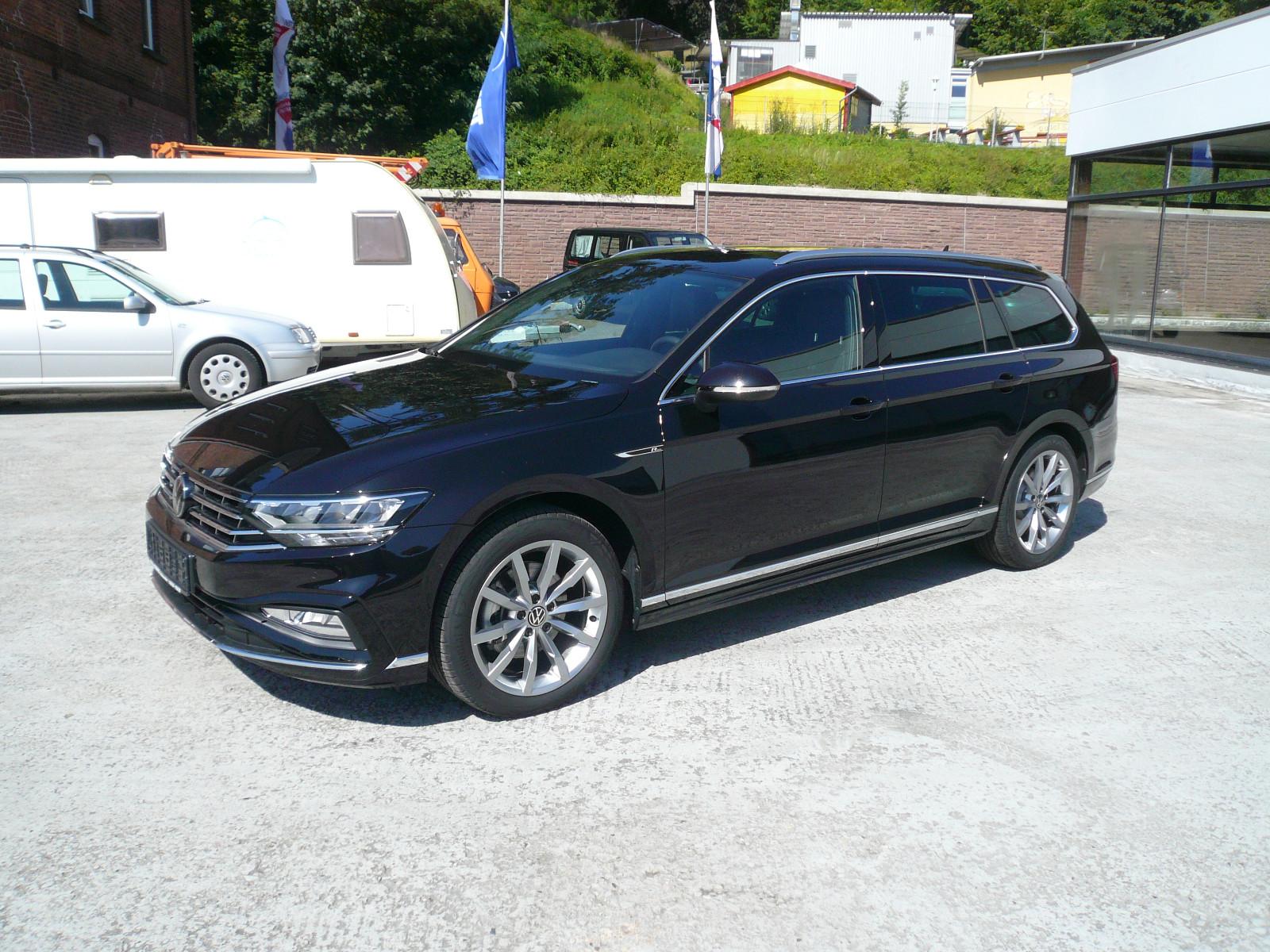 Volkswagen Passat Variant Elegance 4Motion R-Line