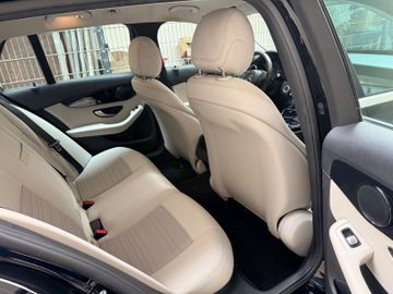 Mercedes C 220 - 12