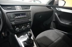 Fahrzeugabbildung Skoda Octavia Combi 1.8 TSI EDITION KLIMA/PDC/TEMP/AHK