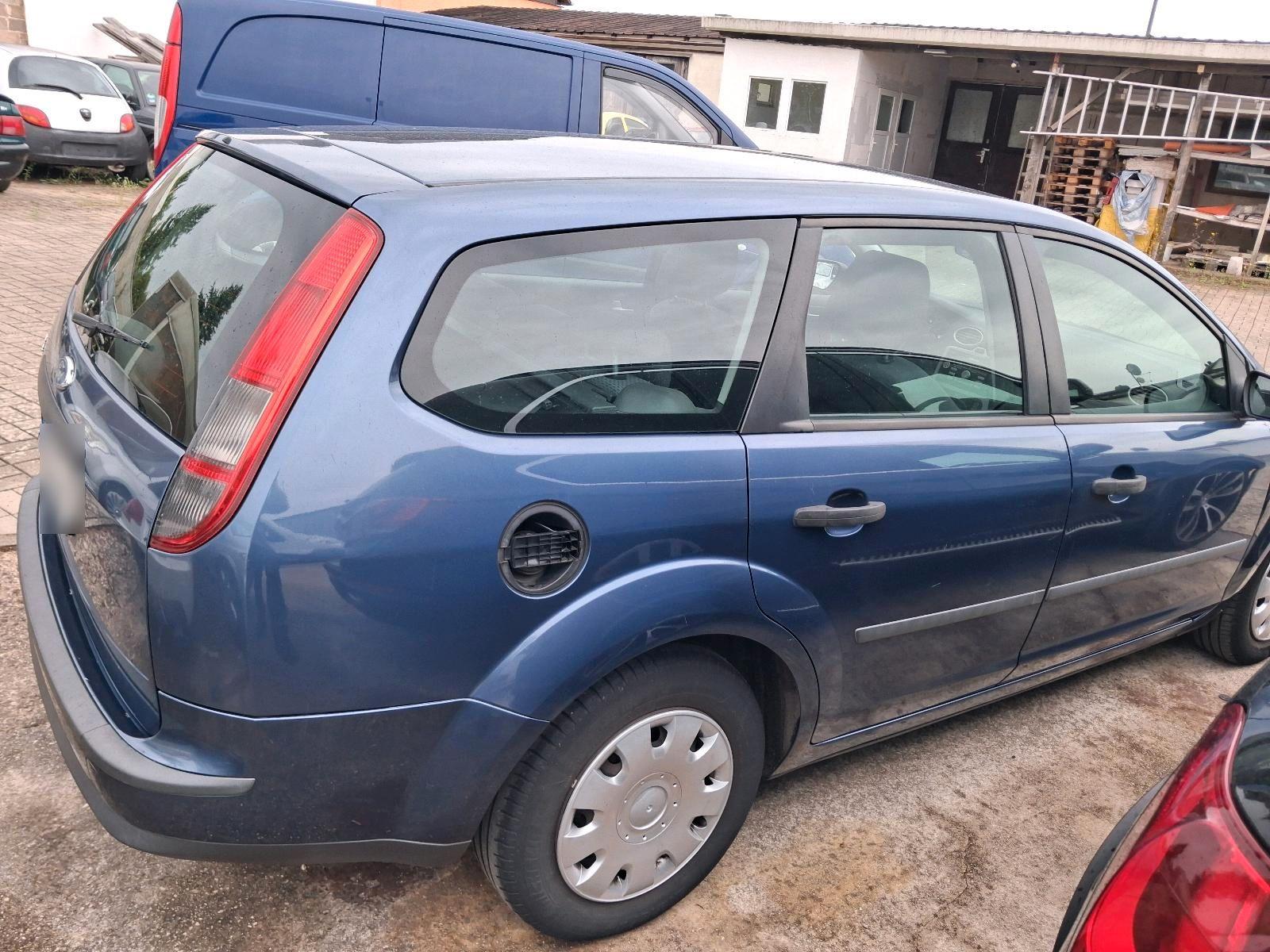 Ford Focus 2007 — photo 8