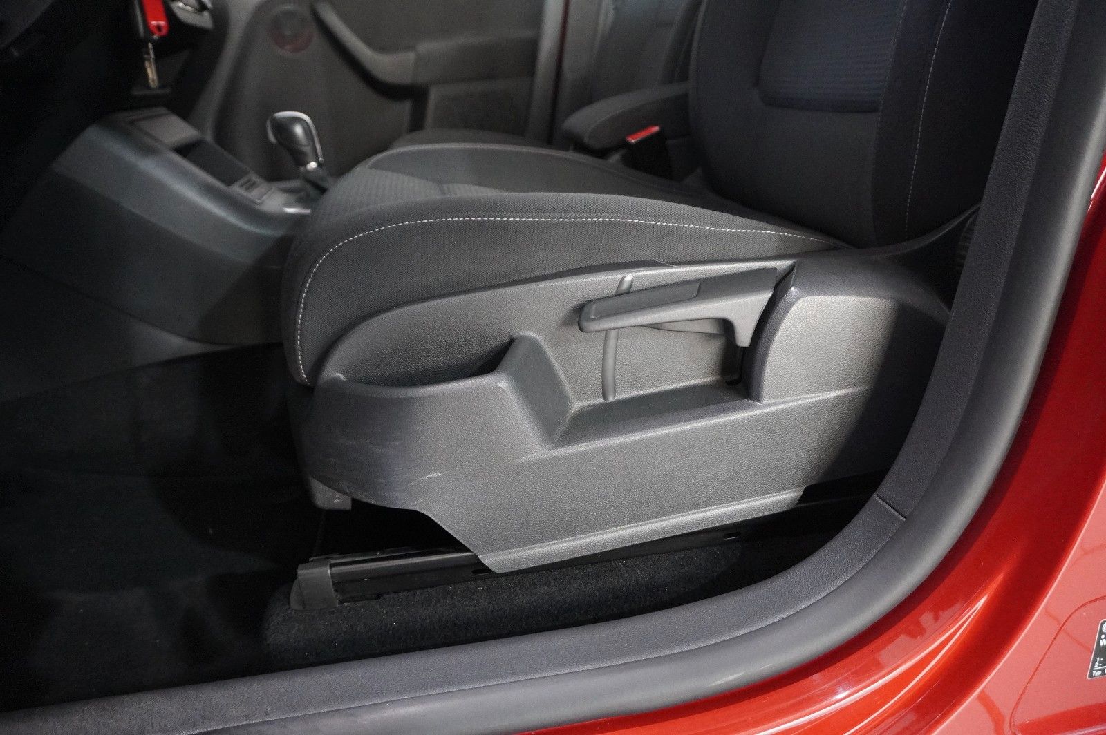 Fahrzeugabbildung Volkswagen Golf Plus VI TEAM 1.4 TSI DSG KLIMA/PDC/NEBEL/SH