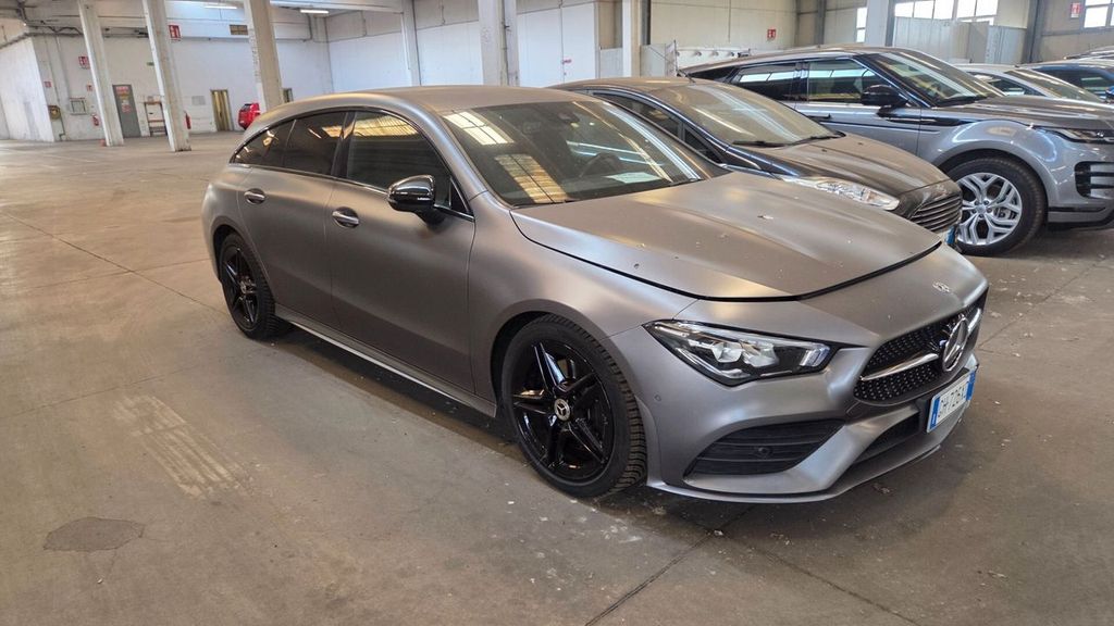 Image of Mercedes-Benz CLA 200