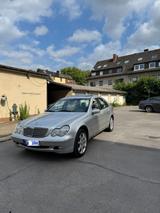 Mercedes-Benz Mercedes Benz C180 Elegance | Automatik | ... - Mercedes-Benz C 180: Elegance Auto