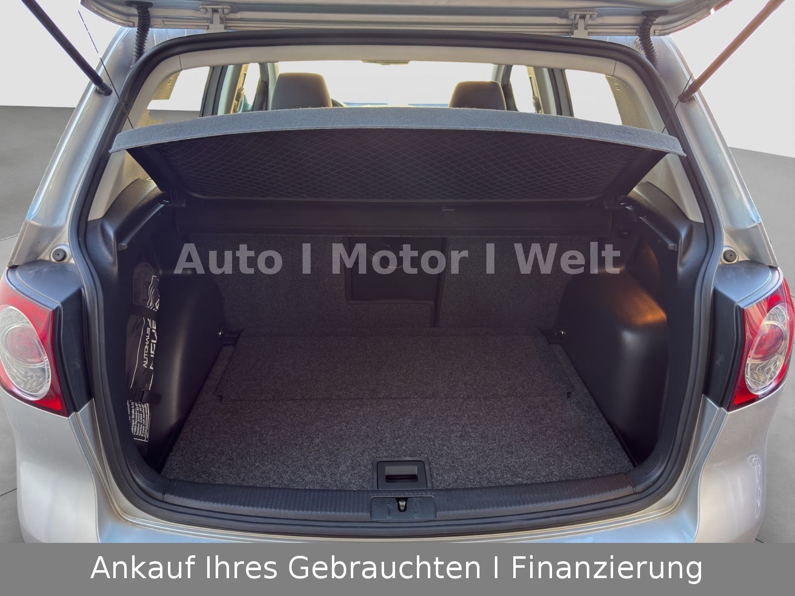 Fahrzeugabbildung Volkswagen Golf Plus VI Highline Neuer Motor von VW