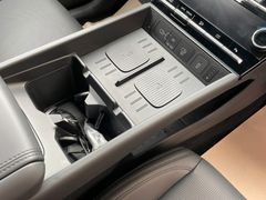 Santa Fe 1.6 T-GDI Hybrid 176 kW 4WD Calligraphy – Bild 19