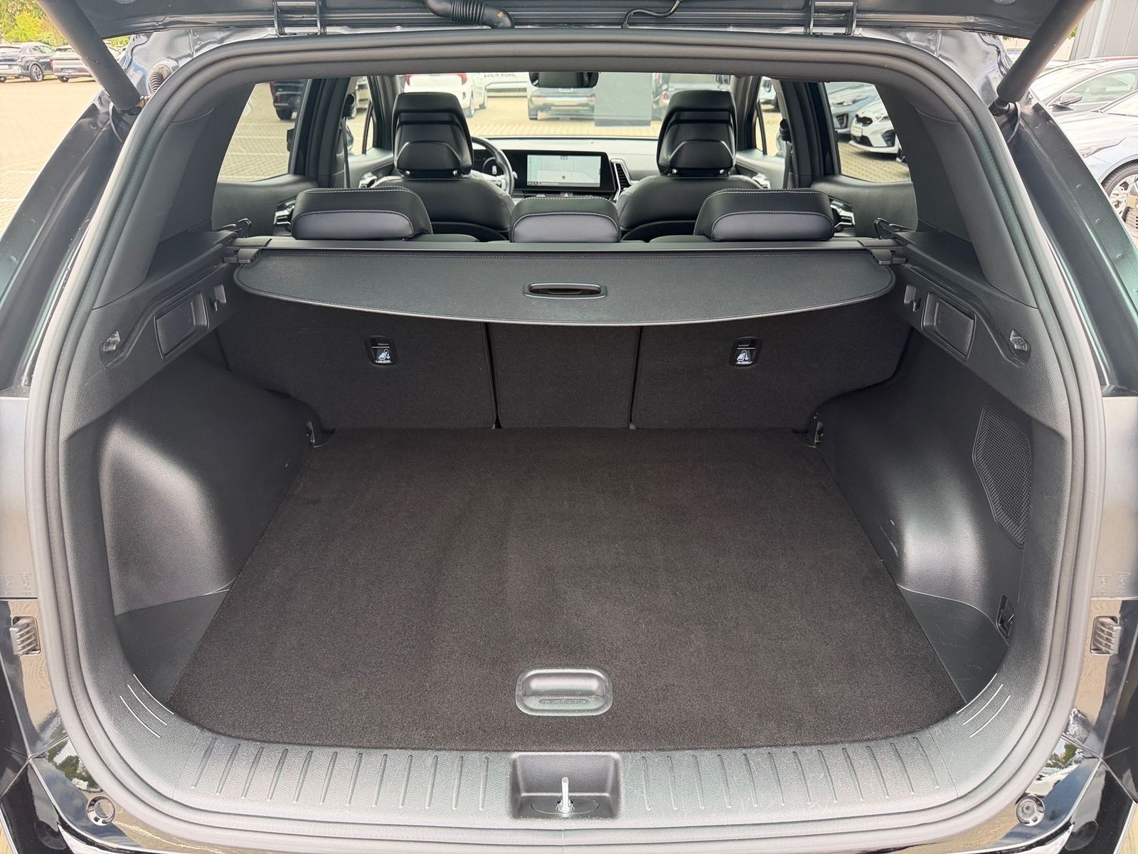 Fahrzeugabbildung Kia SPORTAGE 1.6T HEV 2WD AT GTL GD DRIVE SO AHK