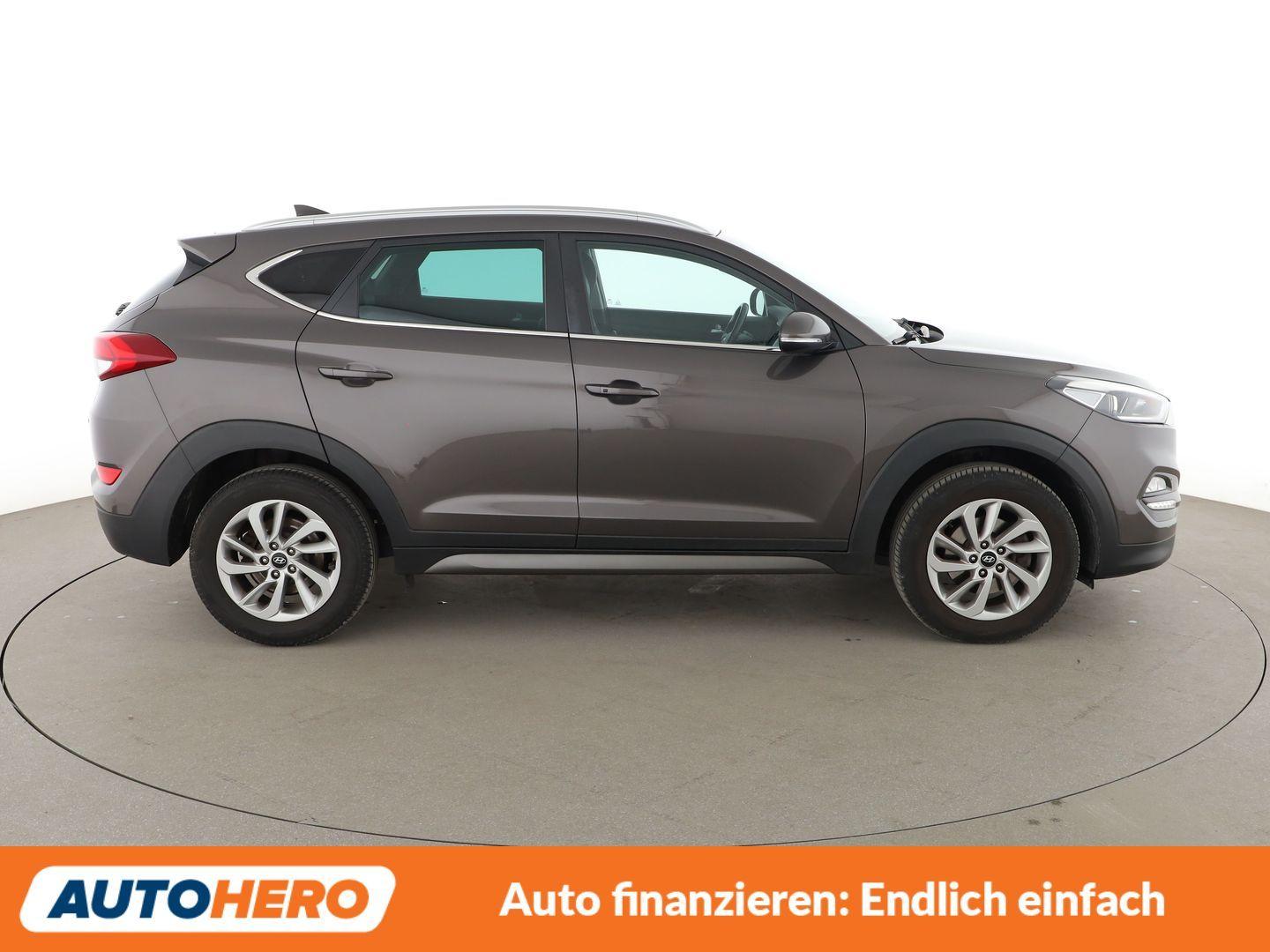 Hyundai Tucson 1.6 Classic blue 2WD *NAVI*TEMPO*CAM*PDC*