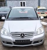 Mercedes-Benz A 160 ELEGANCE BlueEFFICIENCY ELEGANCE - Mercedes-Benz A 160 in München