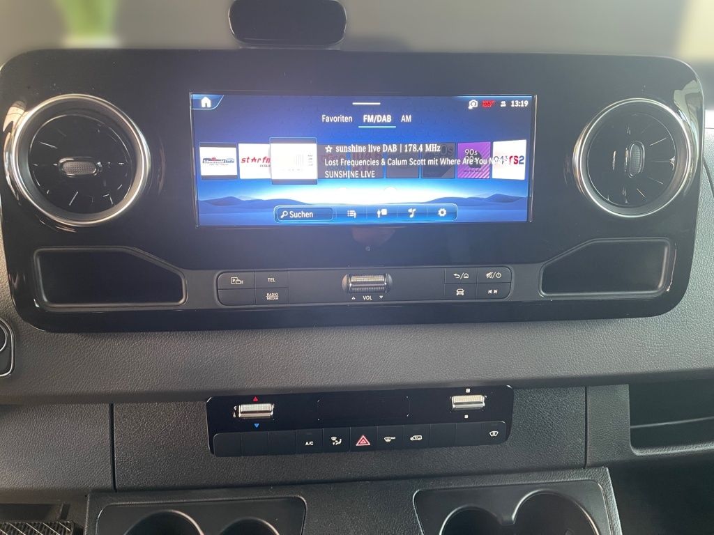 Fahrzeugabbildung Mercedes-Benz Sprinter 319 CDI Kasten PRO Hochdach Lang ACC