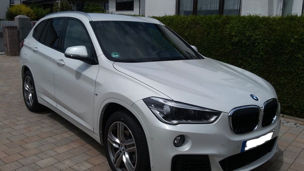 Image of BMW X1