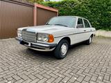 Mercedes-Benz 200 W123 Limousine Automatik Schiebedach  - Mercedes-Benz 200: W123