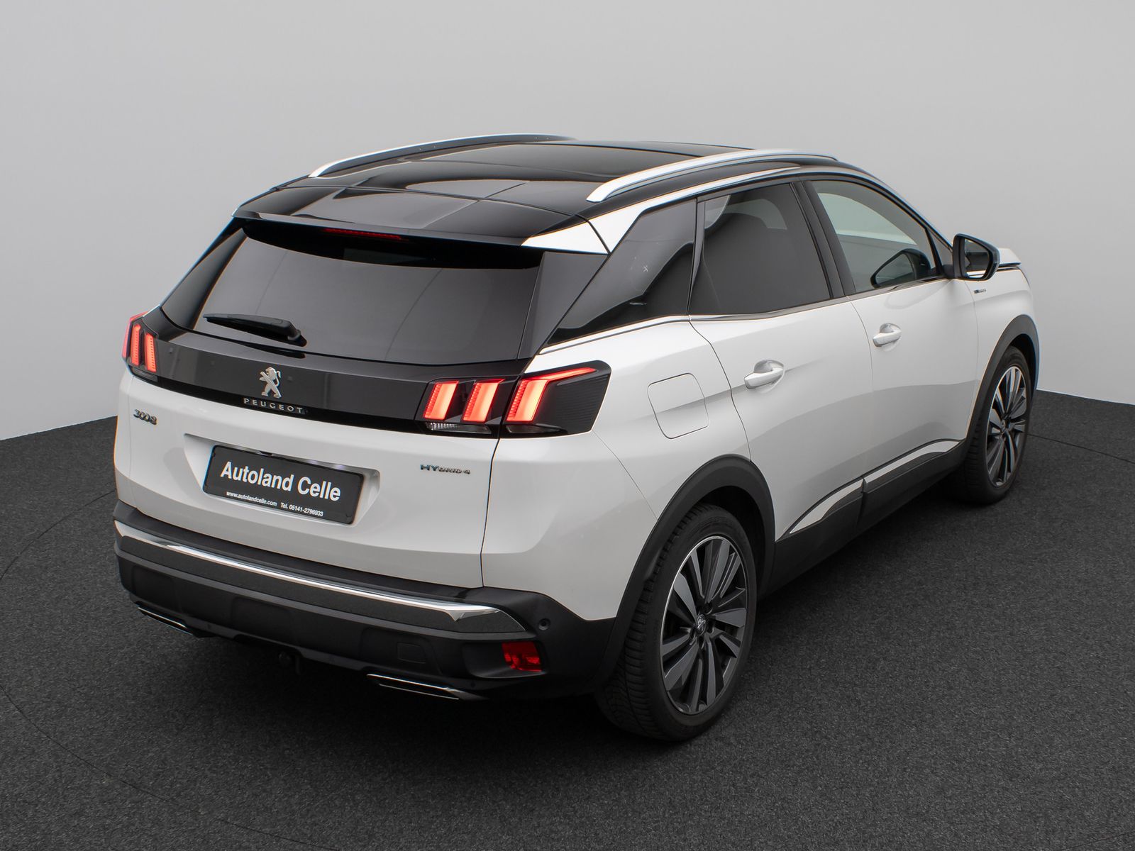 Fahrzeugabbildung Peugeot 3008 Hybrid4 300 GT Panorama 360° Massage AHK