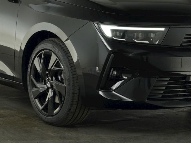 Astra L ST GS AT+AHK+LED MATRIX+NAVI+360 GRAD KA