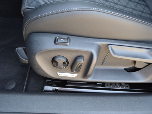 Passat Variant 2.0 TDI 4Motion DSG R-Line BLACK-