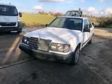 Mercedes-Benz 230 E 124 Autom. - Mercedes-Benz E 230 in Bielefeld