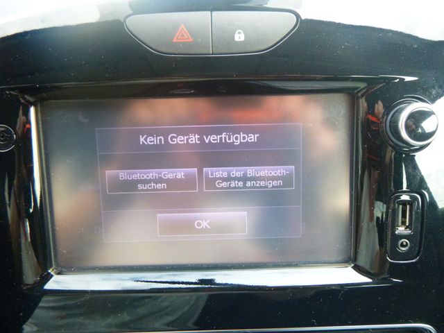 Fahrzeugabbildung Renault Clio IV Life >Navigation<