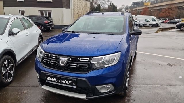 Dacia Sandero 1.0 II Stepway Celebration DAB RFK PDC