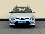 Hyundai i30 CW 1.6 CRDi KLIMA TÜV ALLWETTER 1.HAND - Hyundai i30 aus 2010 mit Diesel-Antrieb