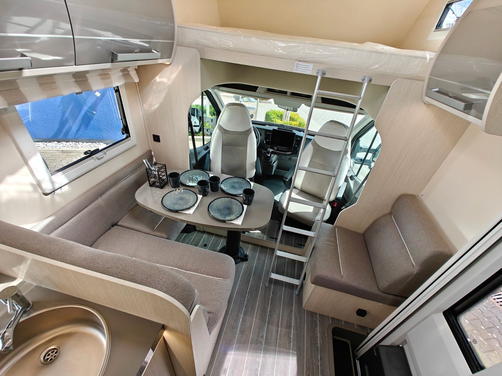 Fahrzeugabbildung NobelART A-7000 Modell 2025 ALL IN SUMMER SALE