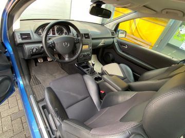 Bild 8 Mercedes-Benz A 170 A -KLASSE KLIMA ALLWETTERREIFEN BREMSE NEU