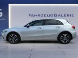Mercedes-Benz A 200 Parkpaket mit Rückfahrkamera Metallic - Mercedes-Benz A 200 in Düsseldorf