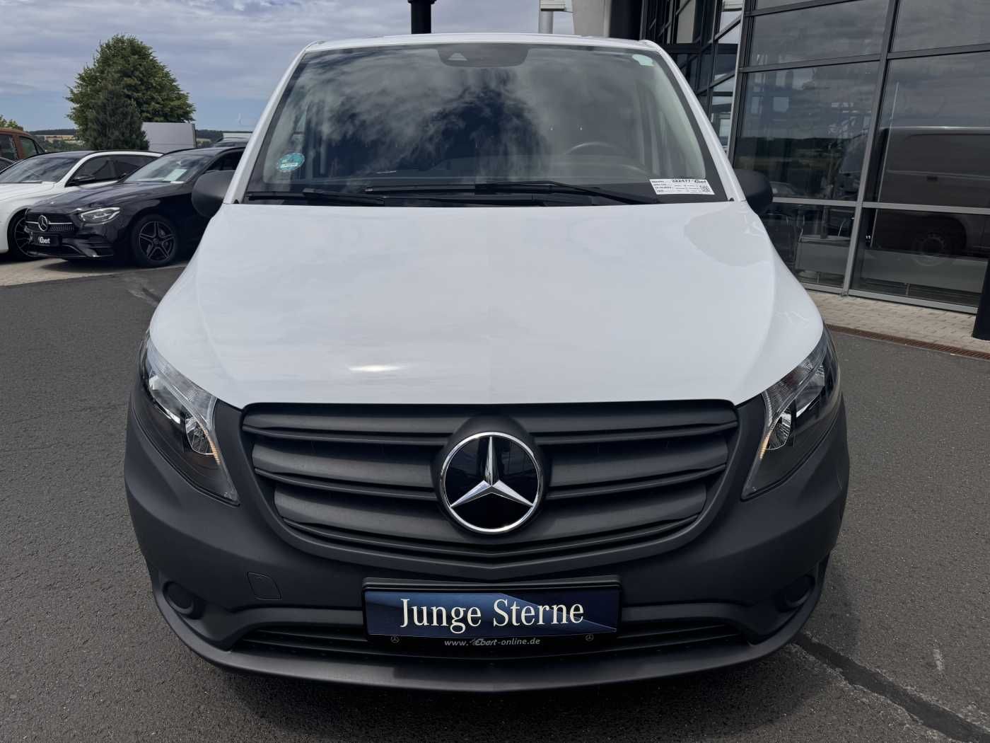 Fahrzeugabbildung Mercedes-Benz eVito 112 Klima Kamera Navi SHZ Tempomat