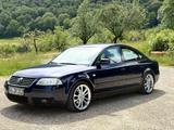 Volkswagen VW Passat 3BG mit 1,6-Liter-Benzinmotor un... - Volkswagen Passat: 3bg