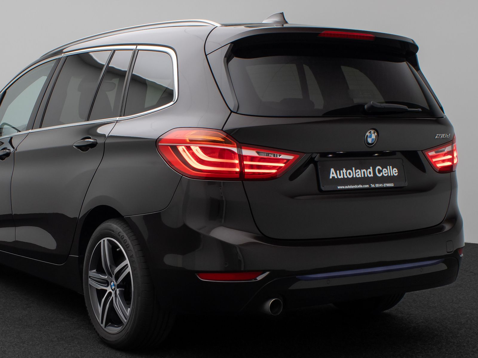 Fahrzeugabbildung BMW 218 Gran Tourer SportLine Parkassist Navi AHK