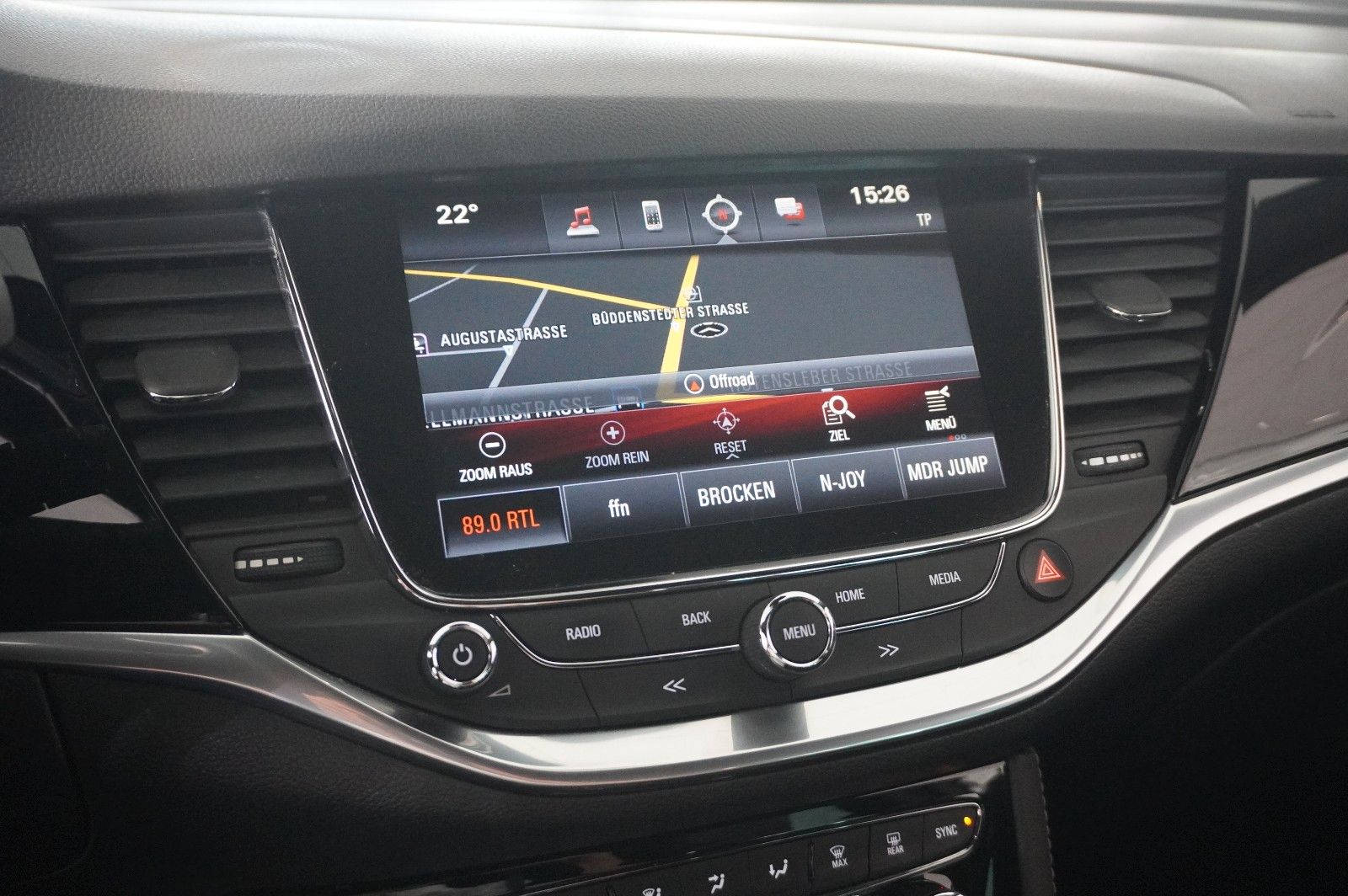 Fahrzeugabbildung Opel Astra K ST 1.6T INNOV. AHK/MATRIX/KAMERA/NAVI/SH