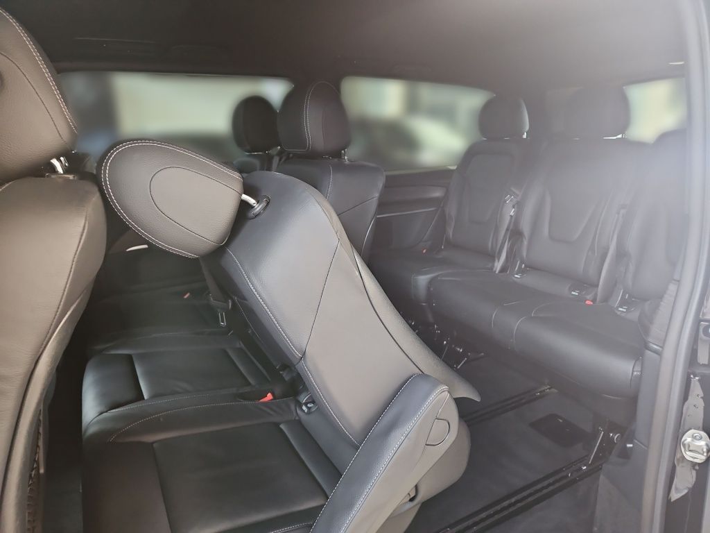 Fahrzeugabbildung Mercedes-Benz V 300 AVG extralang 8 Sitze STHZ AR ele.ST DISTR