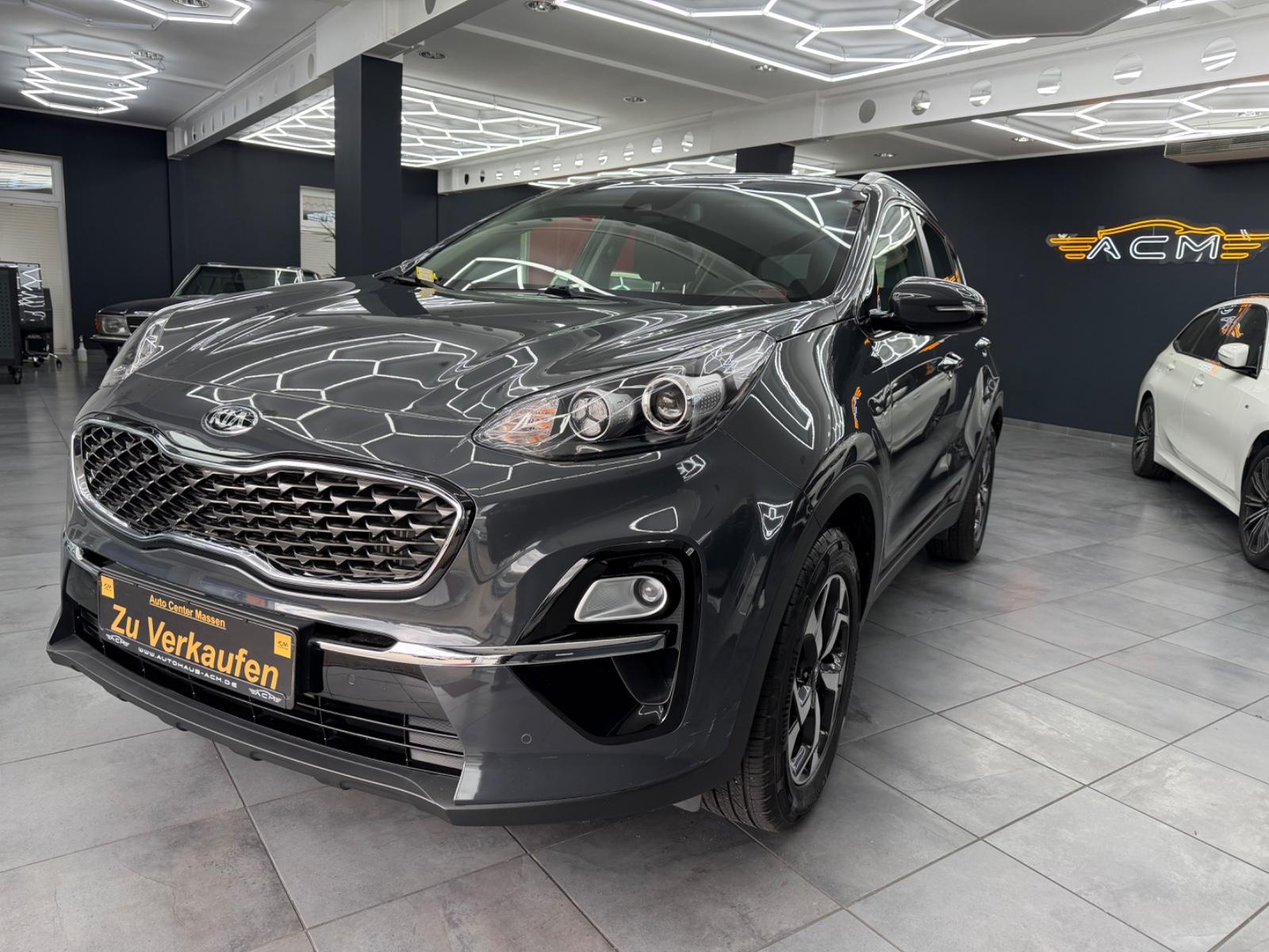 Kia Sportage 2WD *Navi*Kamera*PDC*4xSHZ*AHK*Tempomat