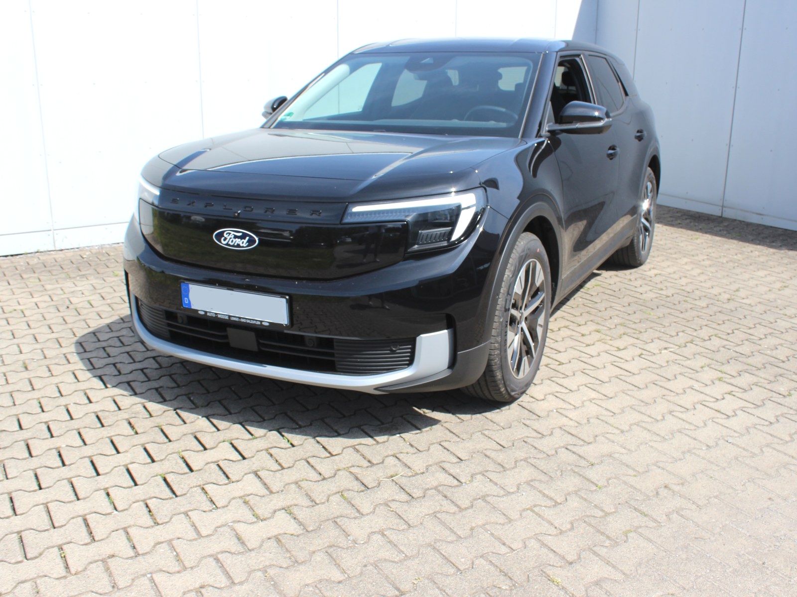 Fahrzeugabbildung Ford Explorer RWD