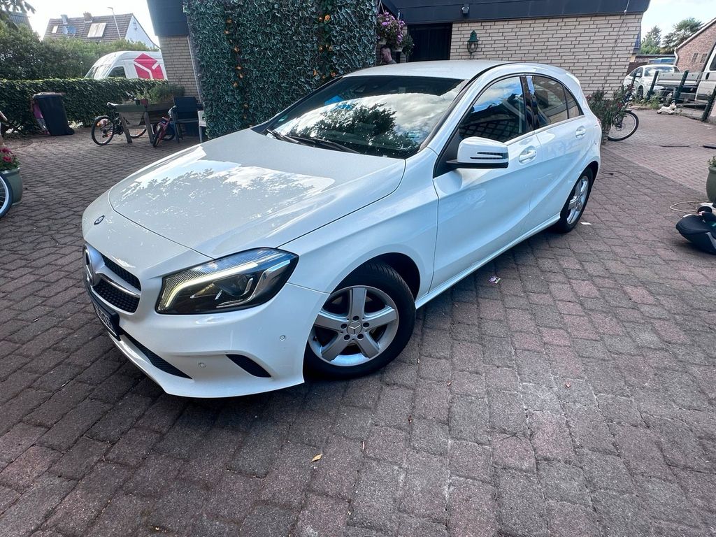Image of Mercedes-Benz A 180