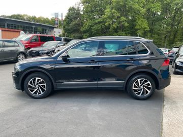 Volkswagen Tiguan - 8