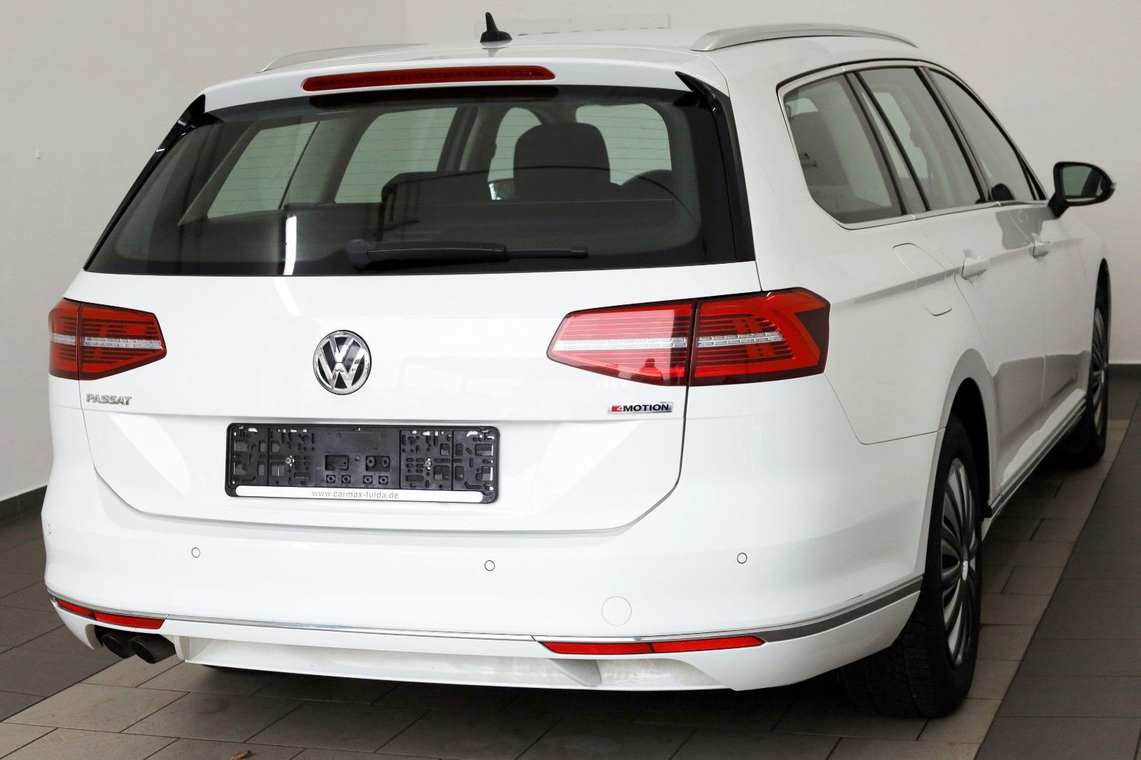 Fahrzeugabbildung Volkswagen Passat Variant Highline 4M,Navi,Kamer,ACC,AHK+WR