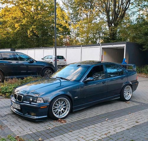 BMW E36 328i M-Paket - [320i] - Individual...