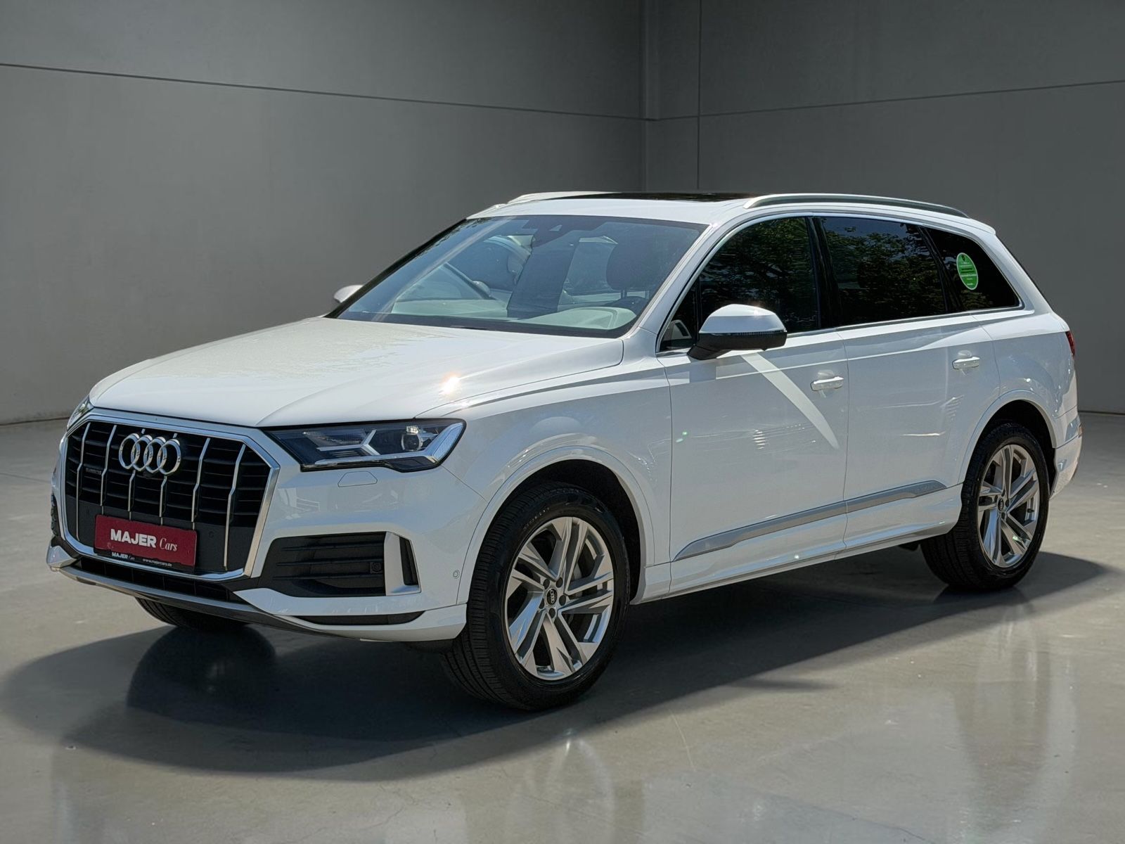 Audi Q7 - 1
