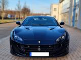 Ferrari DT. MOD. MAGNERIDE BEIF-DISPLAY JBL-HIFi E-SITZE - schwarze Ferrari Portofino