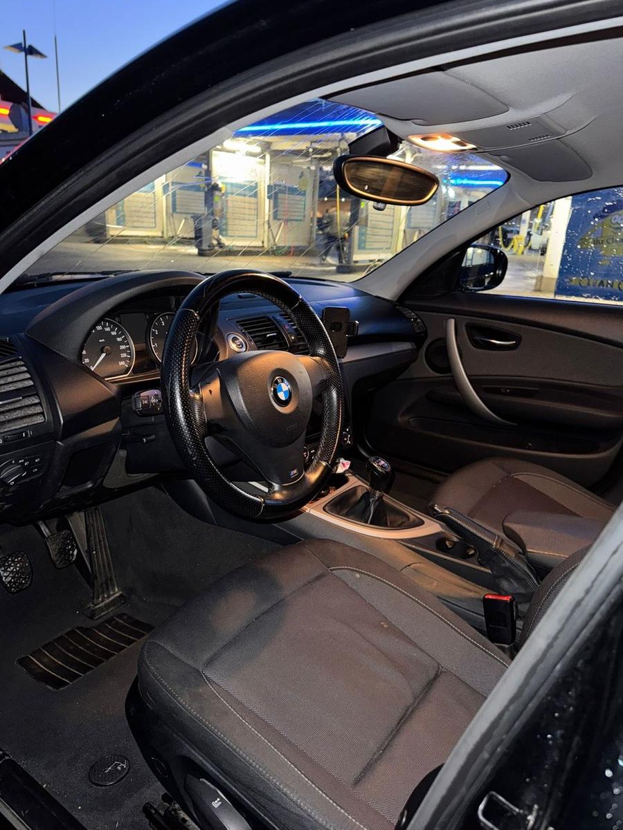 BMW 116 2010 — photo 11