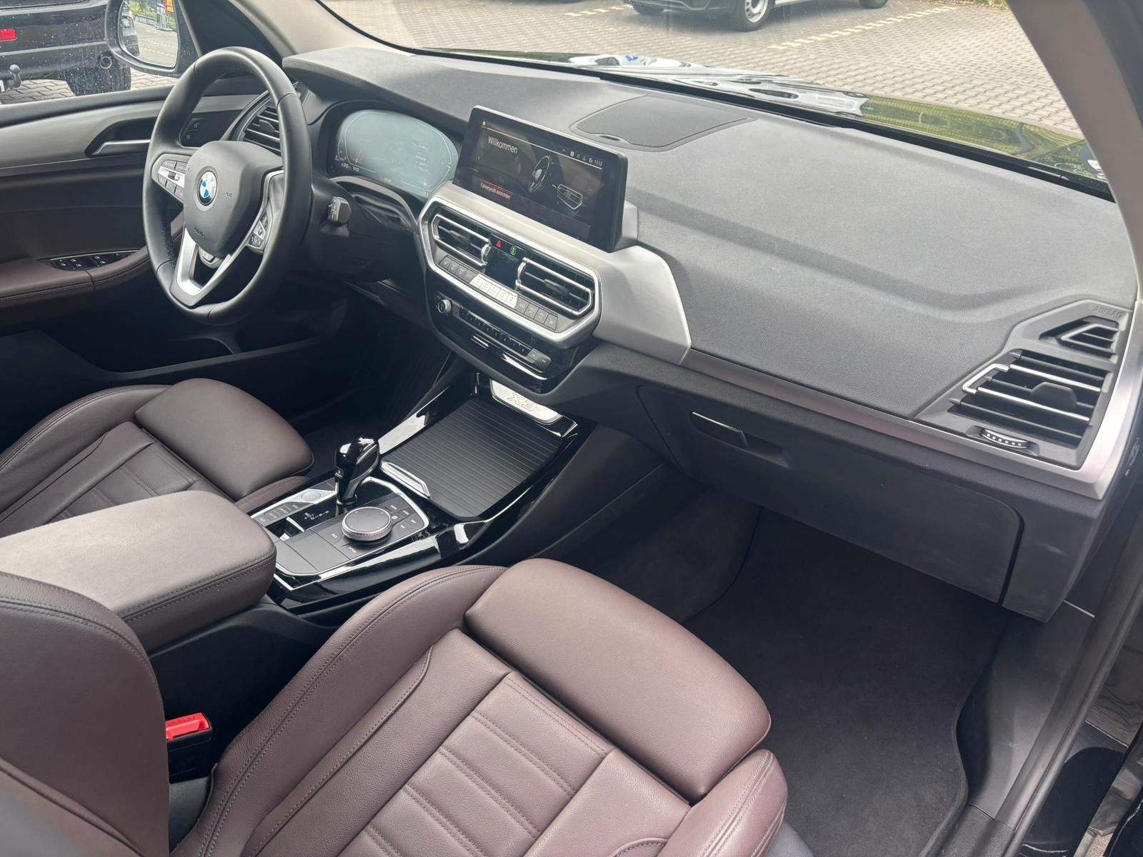 BMW X3 xDrive 30d STANDHZ PDC KAMERA LED NAVI KLIMAA foto 6