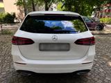 Mercedes-Benz B 220 AMG Line | 190 PS | 1. Hand | LED I Navi  - Mercedes B 220 mit Schiebedach