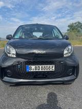 Smart EQ ForTwo  EZ 03/2021  29.682 km 