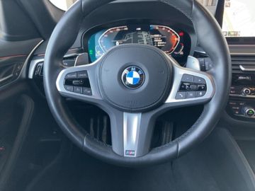 BMW 520 - 9