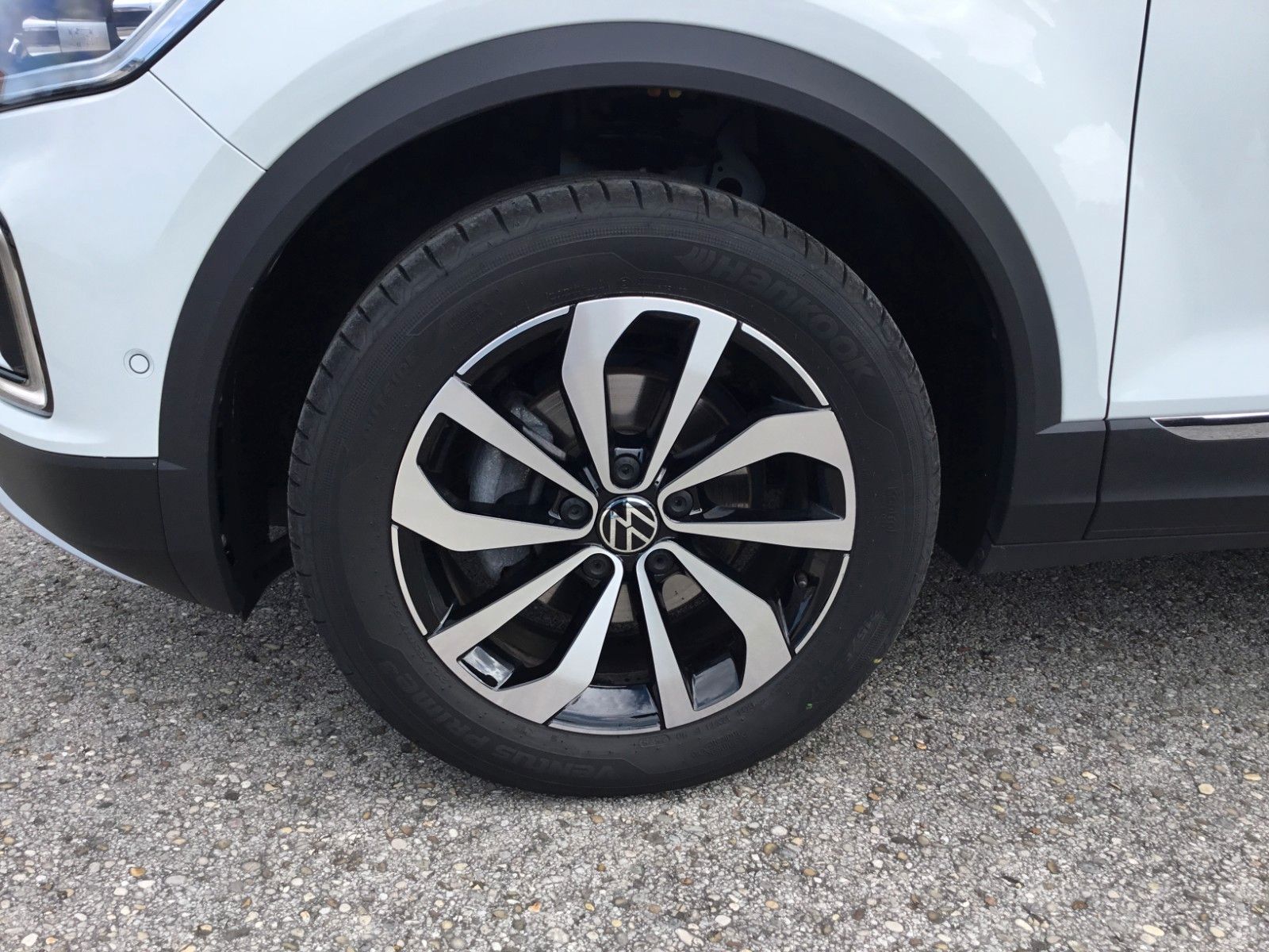 Fahrzeugabbildung Volkswagen T-Roc 1.5 TSI DSG Style+ACC+MatrixLED+Kessy+Navi