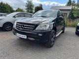 Mercedes-Benz ML 320 ML-CDI*AHK*AUTOMATIK* - Mercedes-Benz: Auto Ml