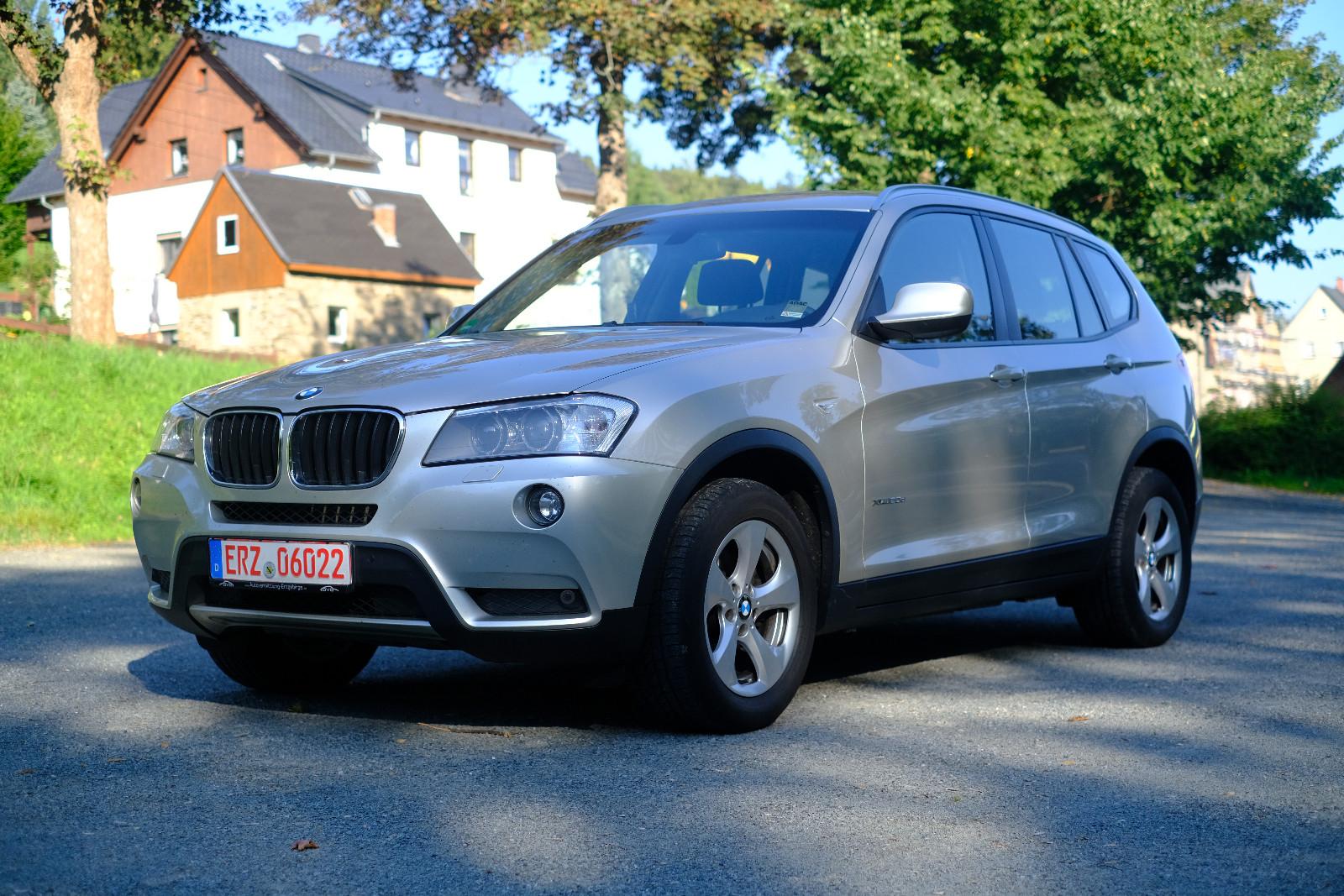 BMW X3 xDrive20d 1.Hand S-Heft BMW BiXenon PDC