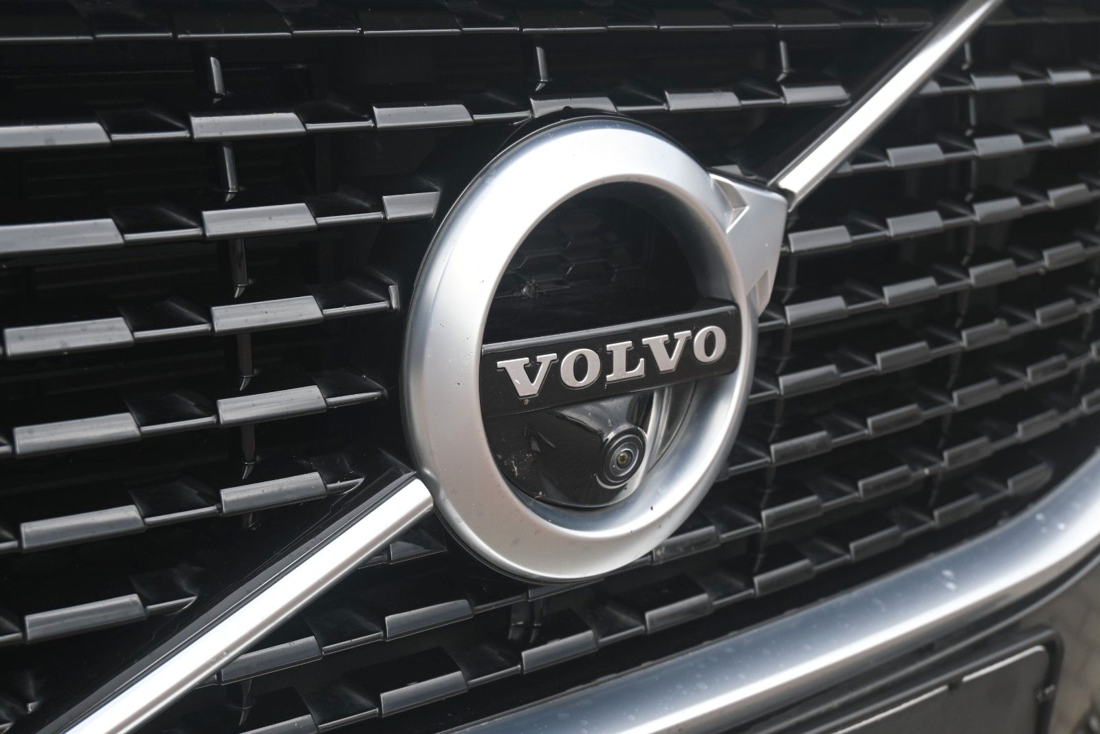 Fahrzeugabbildung Volvo XC60 T8 Twin Engine AWD R-Design*360°*LUFT*ACC