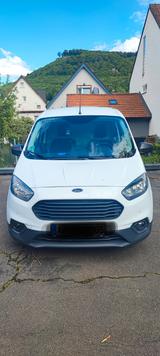 Ford Courier - scheckheftgepflegte Ford Courier